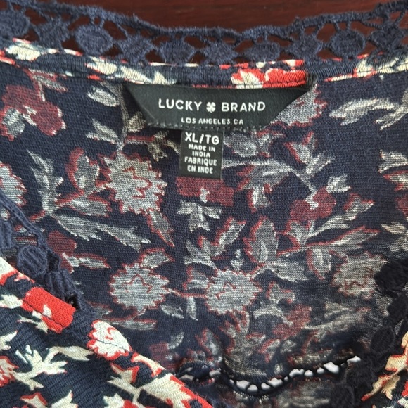 Lucky Brand Women’s XL Red White & Navy Blue Boho Sleeveless Tunic Lace Blouse - Picture 5 of 5